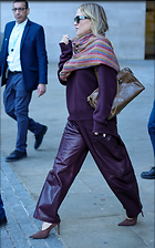 Celebrity Photo: Kate Hudson
1126x1800 903 kb
Viewed 5 times
@BestEyeCandy.com