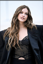 Celebrity Photo: Barbara Palvin
667x1000 90 kb
Viewed 5 times
@BestEyeCandy.com
