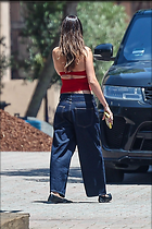 Celebrity Photo: Hailey Baldwin
987x1480 705 kb
Viewed 10 times
@BestEyeCandy.com