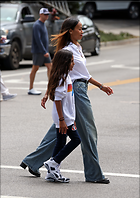 Celebrity Photo: Zoe Saldana
22 Photos
Photoset #714121
@BestEyeCandy.com
