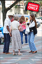 Celebrity Photo: Katie Holmes
2333x3500 2.8 mb
Viewed 1 time
@BestEyeCandy.com