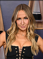 Celebrity Photo: Nikki Glaser
1280x1743 344 kb
Viewed 10 times
@BestEyeCandy.com