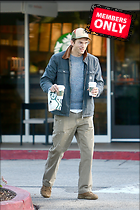 Celebrity Photo: Ashton Kutcher
2084x3126 3.0 mb
Viewed 0 times
@BestEyeCandy.com
