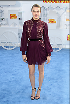 Celebrity Photo: Cara Delevingne
2400x3558 1.4 mb
Viewed 6 times
@BestEyeCandy.com