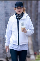 Celebrity Photo: Ellen Pompeo
800x1201 89 kb
Viewed 6 times
@BestEyeCandy.com
