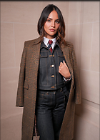 Celebrity Photo: Eiza Gonzalez
1463x2048 1.2 mb
Viewed 5 times
@BestEyeCandy.com