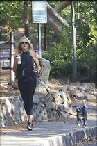 Celebrity Photo: Malin Akerman
1577x2365 1.3 mb
Viewed 4 times
@BestEyeCandy.com