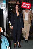 Celebrity Photo: Ana De Armas
2332x3499 2.6 mb
Viewed 0 times
@BestEyeCandy.com