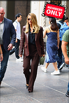 Celebrity Photo: Scarlett Johansson
1659x2489 1.9 mb
Viewed 0 times
@BestEyeCandy.com