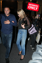 Celebrity Photo: Kate Moss
2333x3500 3.8 mb
Viewed 0 times
@BestEyeCandy.com