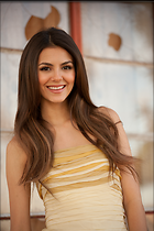 Celebrity Photo: Victoria Justice
733x1100 480 kb
Viewed 4 times
@BestEyeCandy.com