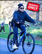 Celebrity Photo: Madonna
2318x3000 3.3 mb
Viewed 1 time
@BestEyeCandy.com