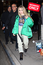 Celebrity Photo: Sabrina Carpenter
1600x2400   1.7 mb
Viewed 2 times
@BestEyeCandy.com