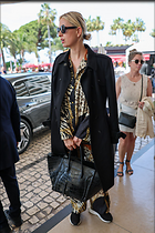 Celebrity Photo: Karolina Kurkova
1200x1800 242 kb
Viewed 12 times
@BestEyeCandy.com