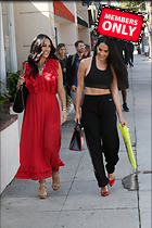 Brie Bella eXCLUSIVENikki and shoot scenes for Total Bellas in LA 14.10..20.2019
3840x5760 2.1 mb
Viewed 1 time
@BestEyeCandy.com