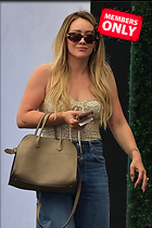 Celebrity Photo: Hilary Duff
2200x3300 1.9 mb
Viewed 1 time
@BestEyeCandy.com