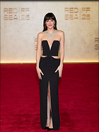 Celebrity Photo: Dakota Johnson
7 Photos
Photoset #728334
@BestEyeCandy.com