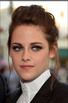 Celebrity Photo: Kristen Stewart
1997x3000 631 kb
Viewed 2 times
@BestEyeCandy.com