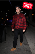 Celebrity Photo: Robbie Williams
2240x3499 1.7 mb
Viewed 0 times
@BestEyeCandy.com