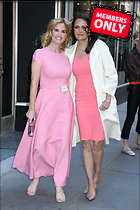 Celebrity Photo: Elizabeth Hurley
2333x3500 2.4 mb
Viewed 0 times
@BestEyeCandy.com