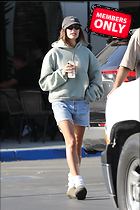 Celebrity Photo: Hailey Baldwin
2199x3300 1.8 mb
Viewed 0 times
@BestEyeCandy.com