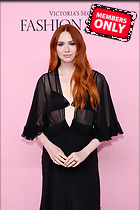 Celebrity Photo: Karen Gillan
3333x5000 1.8 mb
Viewed 0 times
@BestEyeCandy.com