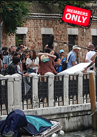 Celebrity Photo: Lily Collins
1915x2702 3.3 mb
Viewed 0 times
@BestEyeCandy.com