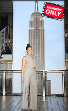 Celebrity Photo: Paula Patton
2157x3500 2.3 mb
Viewed 0 times
@BestEyeCandy.com