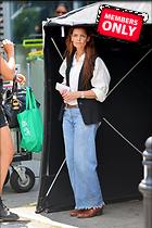 Celebrity Photo: Katie Holmes
2333x3500 2.3 mb
Viewed 1 time
@BestEyeCandy.com