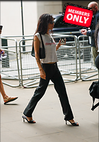 Celebrity Photo: Zoe Kravitz
2446x3500 2.5 mb
Viewed 0 times
@BestEyeCandy.com