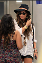 Celebrity Photo: Demi Lovato
1667x2500   639 kb
Viewed 4 times
@BestEyeCandy.com