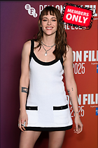 Celebrity Photo: Kristen Stewart
3447x5171 3.7 mb
Viewed 0 times
@BestEyeCandy.com