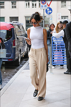 Celebrity Photo: Eiza Gonzalez
1200x1800 253 kb
Viewed 7 times
@BestEyeCandy.com