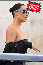 Celebrity Photo: Kimberly Kardashian
2333x3500 2.0 mb
Viewed 2 times
@BestEyeCandy.com