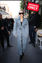 Celebrity Photo: Miley Cyrus
2333x3500 3.4 mb
Viewed 1 time
@BestEyeCandy.com