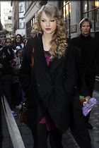 Celebrity Photo: Taylor Swift
2328x3500 1,010 kb
Viewed 5 times
@BestEyeCandy.com