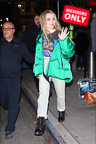 Celebrity Photo: Sabrina Carpenter
1600x2400   1.8 mb
Viewed 2 times
@BestEyeCandy.com