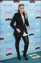 Celebrity Photo: Demi Lovato
1970x3000 613 kb
Viewed 2 times
@BestEyeCandy.com