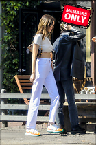 Kendall Jenner mQ White Crop Top during a Lunch in West California 3.11.20
2127x3200 3.4 mb
Viewed 1 time
@BestEyeCandy.com