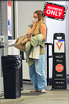 Celebrity Photo: Hilary Duff
2200x3300 2.7 mb
Viewed 0 times
@BestEyeCandy.com
