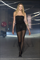 Celebrity Photo: Cara Delevingne
1200x1800 164 kb
Viewed 42 times
@BestEyeCandy.com