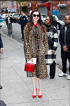 Celebrity Photo: Anne Hathaway
7 Photos
Photoset #737264
@BestEyeCandy.com