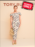 Celebrity Photo: Emma Roberts
2700x3600 6.4 mb
Viewed 0 times
@BestEyeCandy.com