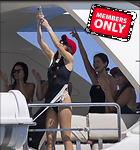 Celebrity Photo: Selena Gomez
3270x3500   2.3 mb
Viewed 0 times
@BestEyeCandy.com