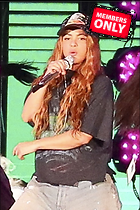 Celebrity Photo: Shakira
2200x3300 1.7 mb
Viewed 0 times
@BestEyeCandy.com