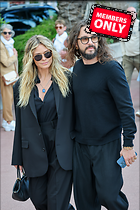 Celebrity Photo: Heidi Klum
3796x5694 2.3 mb
Viewed 0 times
@BestEyeCandy.com