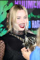 Celebrity Photo: Margot Robbie
5 Photos
Photoset #698053
@BestEyeCandy.com