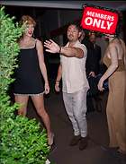 Celebrity Photo: Taylor Swift
2675x3500 1.8 mb
Viewed 0 times
@BestEyeCandy.com