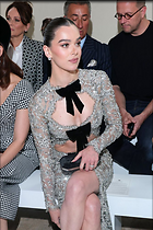 Celebrity Photo: Hailee Steinfeld
667x1000 140 kb
Viewed 21 times
@BestEyeCandy.com