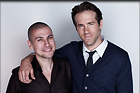Celebrity Photo: Ryan Reynolds
3000x2000 511 kb
Viewed 1 time
@BestEyeCandy.com